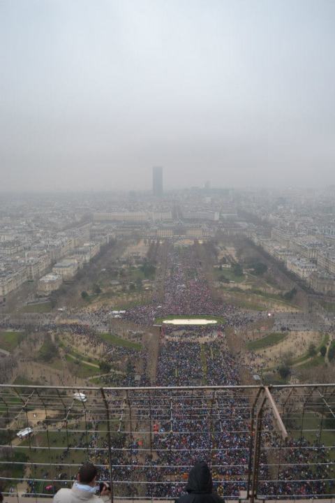 Here is the amassed crowd from the second floor of the Eiffel Tower
